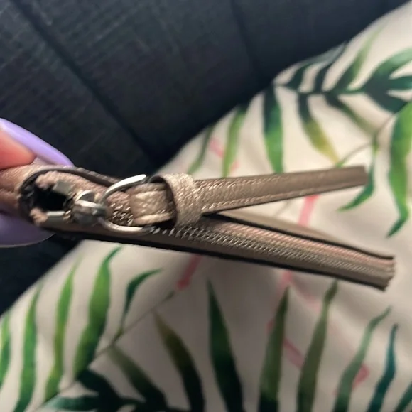 Coach wallet ✨ - Picture 3 of 8